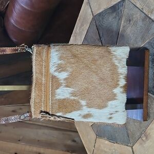 Gorgeous American Darling Cowhide Crossbody Messenger Purse Western Boho